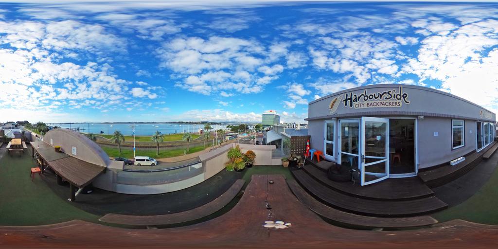 Harbourside City Backpackers Tauranga Exterior photo