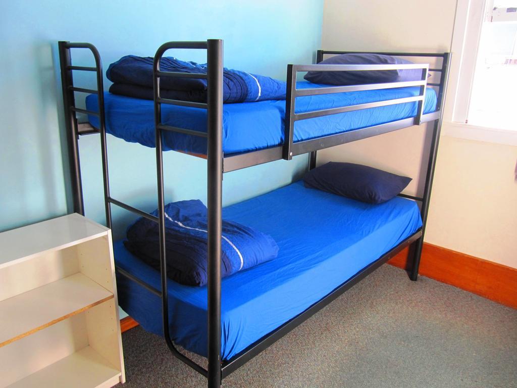 Harbourside City Backpackers Tauranga Exterior photo